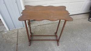 lot 99 image: Antique spindle occasional table 30 x 18 x 30 tall