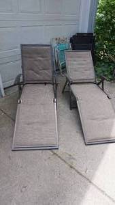 lot 106 image: Set of two heavy duty Outdoor lounge chairs