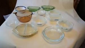 lot 135 image: Assorted Pyrex, anchor hocking, VisionWare etc.