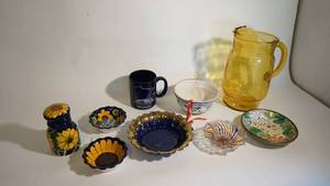 lot 179 image: Amber glass water pitcher, assorted porcelain and fine glass decorative bowls etc