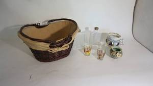 lot 212 image: Basket of collectible glassporcelain