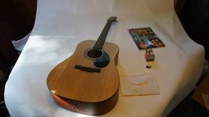 lot 248 image: Jasmine S 35 guitar, made in Indonesia, looks to be new