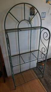 lot 251 image: Green steel Bakers rack 28 x 12 x 60 tall