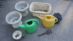 lot 281 image: Gardening flower pot lot including two vintage plastic water cans