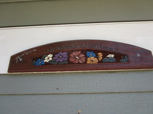 Plaque - Smiles