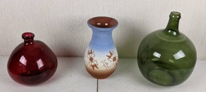lot 86 image: Trio of Home Decor Vases Native American Ceramic, Red and Green Glass