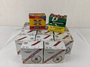 lot 47 image: Boxes of Plastic Shot Gun Shells, Magnum Buckshot Loads and Magnum Shotgun Shells