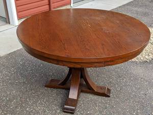 lot 133 image: Round Wood Dining Table