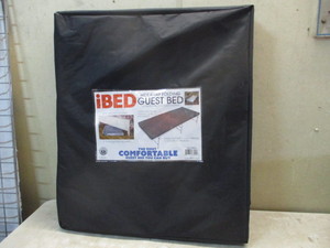 Hideaway Folding Guest Bed