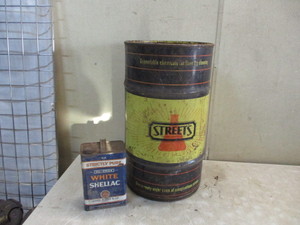Vintage Oil Barrel and can