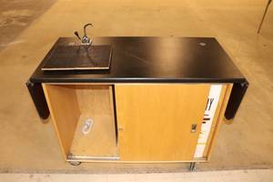 Lab Table on Wheels