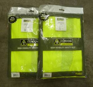 2 New Hi-vis Safety vests 3XL