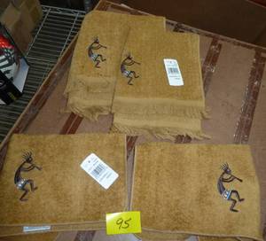 2 New hand towels and 2 wash cloths, kokopelli SW design