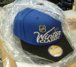 Lot of 24 ball caps - Blue Winter Classic