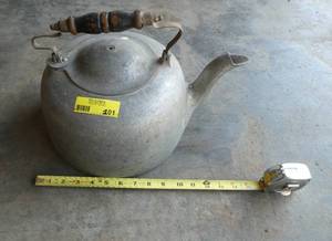 Large Vintage Cast Aluminum Kettle teapot