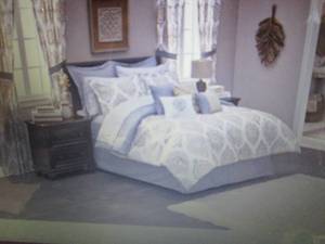 Orianna 30-Pc. Bedroom Super Set - ...