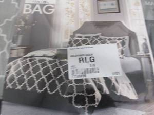 Madison Park Essentials Almaden Rev...
