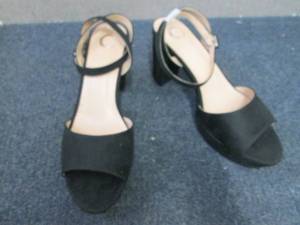 Journee Collection Womens Nairri S...