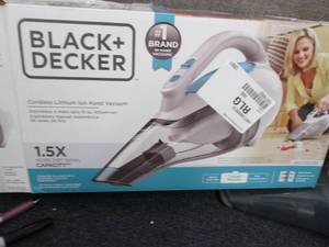 BLACKDECKER DustBuster 10.8V Cordl...