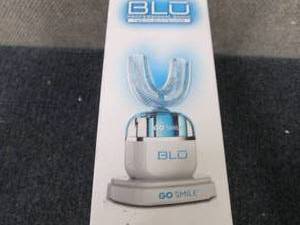 GO SMILE BLU Hands-Free Toothbrush ...