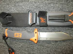 lot 5 image: gerber knife ...