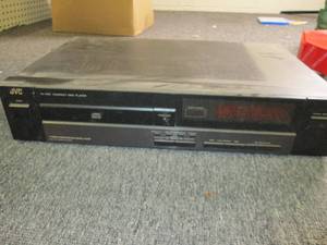 lot 32 image: JVC XL-V221 compact disc player ...