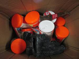 lot 79 image: box of fish food and more ...