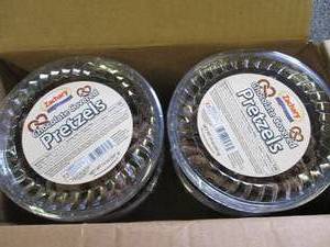 lot 122 image: 414 oz packs of chocolate covered ...