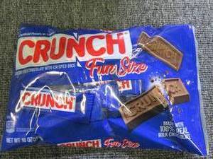 lot 136 image: 910 oz bags of nestle crunch fun s...