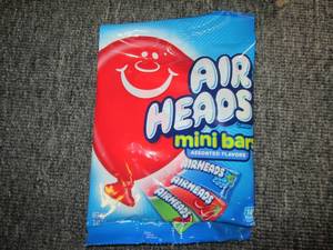 lot 137 image: 123.62oz bags of airheads mini bar...