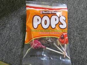 lot 153 image: 223.6oz bags of tootsie roll pops ...