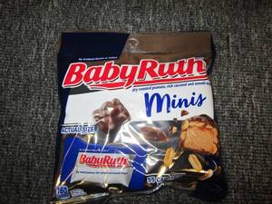 lot 160 image: 122.8oz bags of babyruth minis bes...