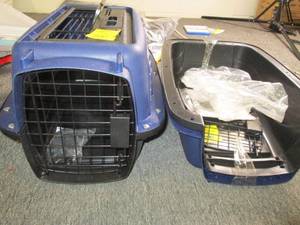 lot 174 image: 2 cat carriers ...
