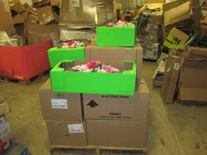 lot 255 image: pallet of faux flowers ...