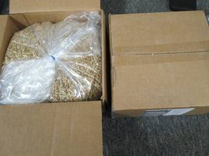lot 259 image: 12 pounds of sunflower seeds packag...