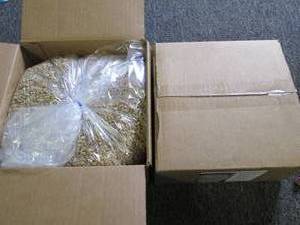 lot 265 image: 12 pounds of sunflower seeds packag...