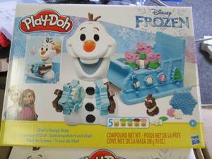 lot 288 image: 2 cases of 3 disney frozen playdoh ...