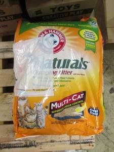 lot 299 image: arm and hammer naturals clumping ca...