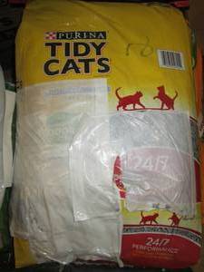 lot 307 image: tidey cats non clumping cat litter ...
