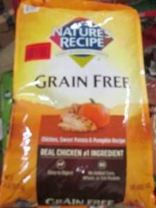 lot 352 image: 24lbs of natures recipe chicken , s...