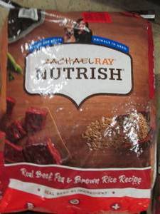 lot 366 image: 28lb of rachel ray nutrish real bee...