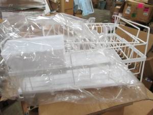 lot 385 image: dish drying rack ...