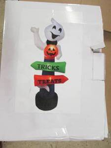 lot 390 image: halloween inflatable untested ...