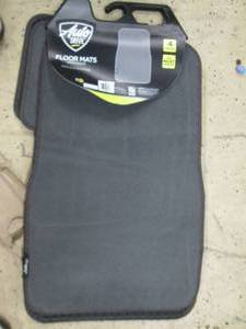 lot 392 image: auto drive auto floor mats ...