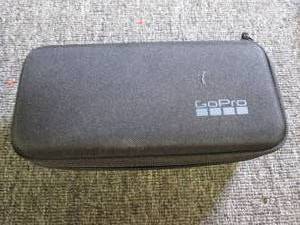 lot 402 image: go pro 10 black powers on ...