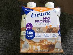 lot 443 image: ensure max protein 34 packs best b...