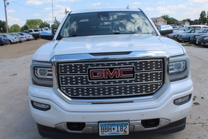 2016 GMC Sierra 1500 Denali Crew Cab 4x4 - One Owner - 126,257 Miles -