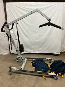 MSRP $2000 Danish Made Ergolet 150 Mela Power Patient Lift 330lb Weight Capacity With 2 Slings - Great Working Condition - Just Plug Into A Regular Home Light Socket To Charge