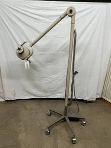 WOW Medical Examination Light By Stryker Adel - Swing Arm Focusable Mobile Lamp - Great Working Condition