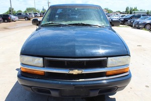 1999 Chevrolet S-10 LS